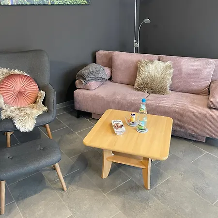 Sarah & Thorsten Blum *