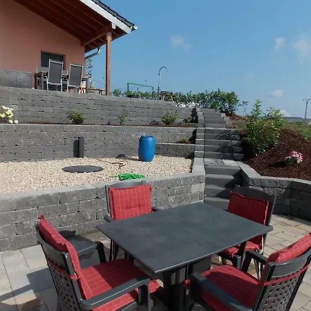 Sarah & Thorsten Blum