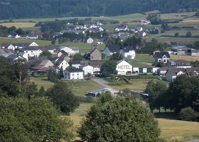 Sarah & Thorsten Blum Kelberg