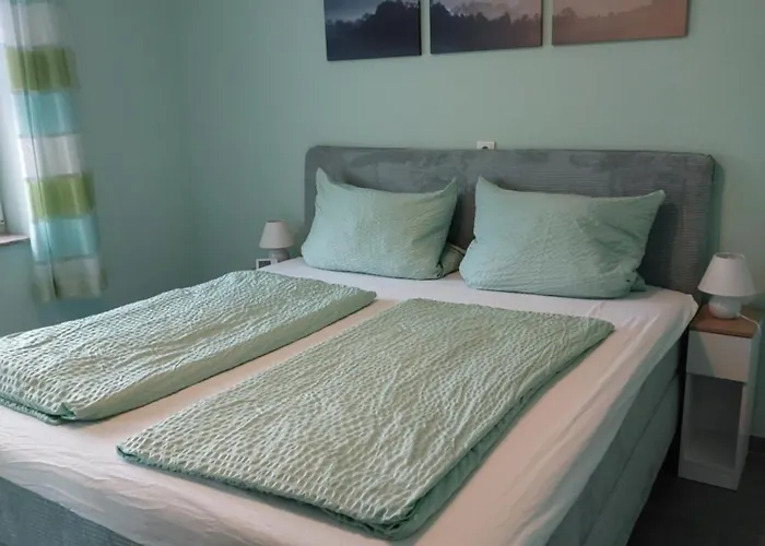 Sarah & Thorsten Blum *